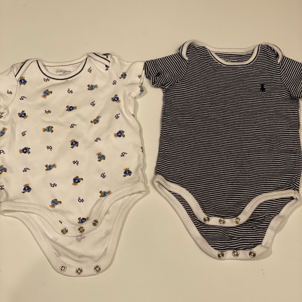 Ralph Lauren’s super adorable soft and stretchy onesie set